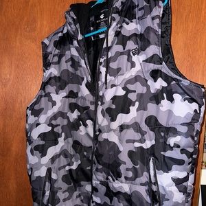 RocaWear vest. Size 2Xl